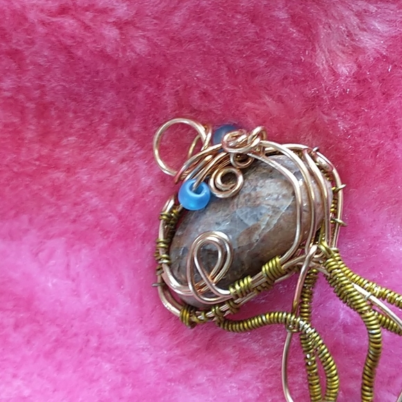 NWT Handcrafted Squid 🐙 Pendant - Picture 5 of 7